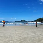 Apartamento Sol e Mar, em Ubatuba. ( novidade )