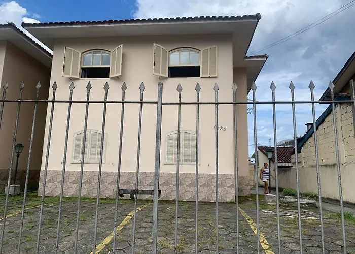 Apartamento Sol e Mar, em Ubatuba. ( novidade )